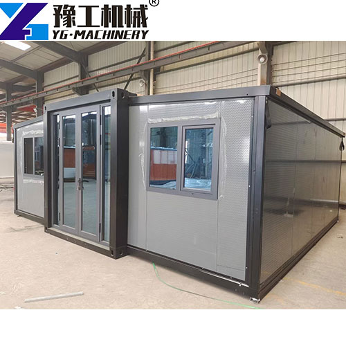 expandable container house with ensuite