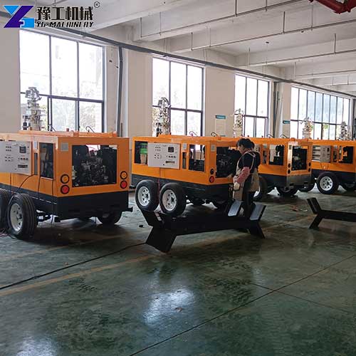 solar mobile light tower factory display