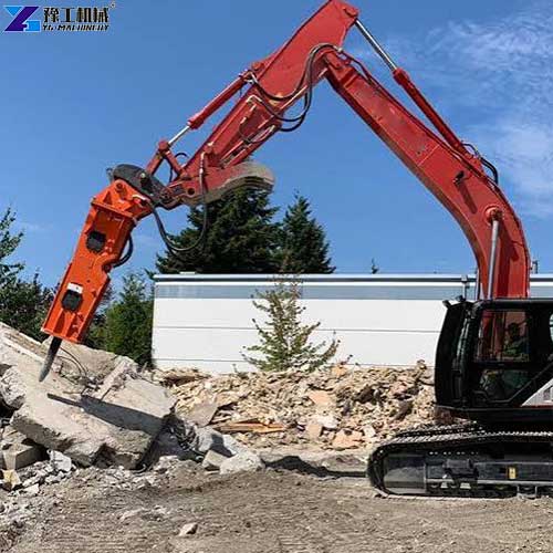 YG excavator rock hammer working in the USA