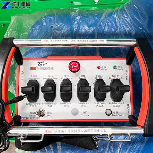 crawler spider crane with remote control